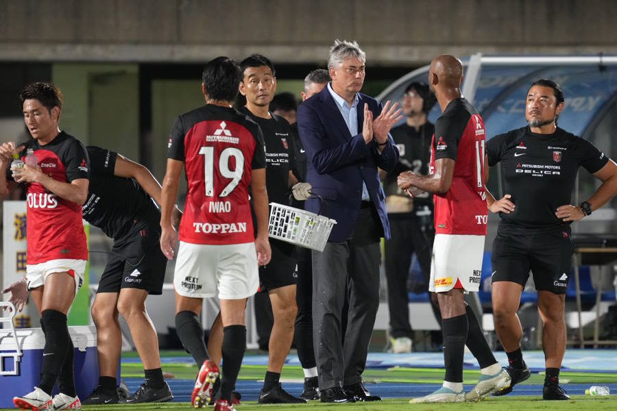 湘南に1-0で勝利した浦和【写真:Getty Images】