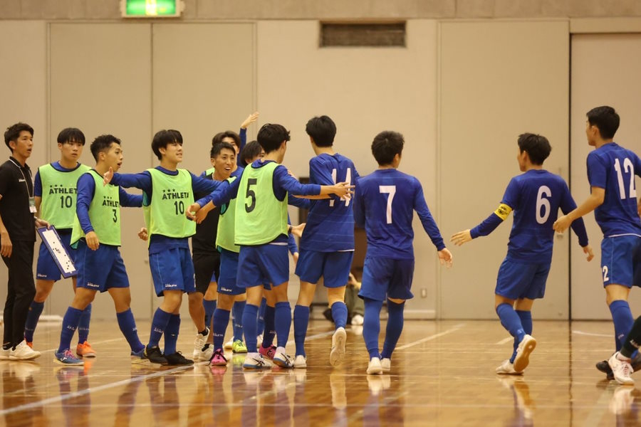 大阪成蹊大が多摩大を破って大会2連覇を達成【写真:Futsal X / 河合 拓】