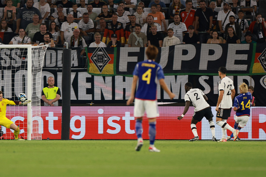 ドイツ代表が前半早々に失点【写真：ロイター】