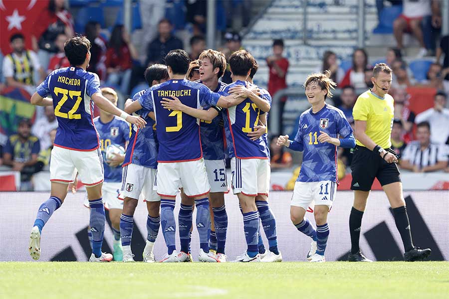 トルコ戦の先制ゴールを海外称賛【写真：Getty Images】