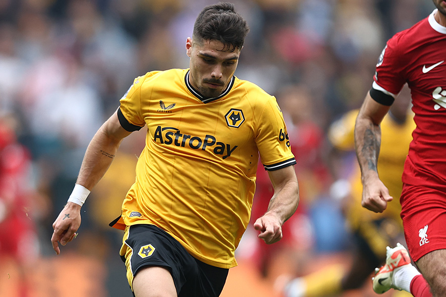 ペドロ・ネトの前半スタッツに注目【写真:Getty Images】