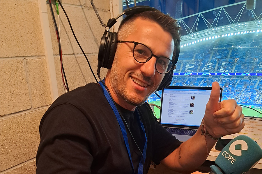 久保建英について語ったスペインラジオ局「カデナ・コペ」のマルコ・アントニオ・サンデ記者【写真：高橋智行】