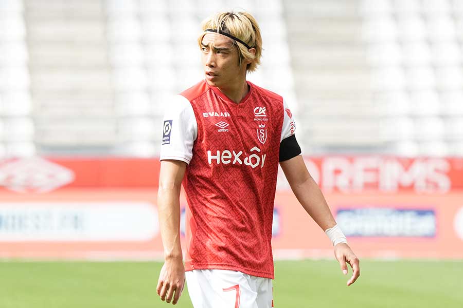 ランスの伊東純也【写真：Getty Images】