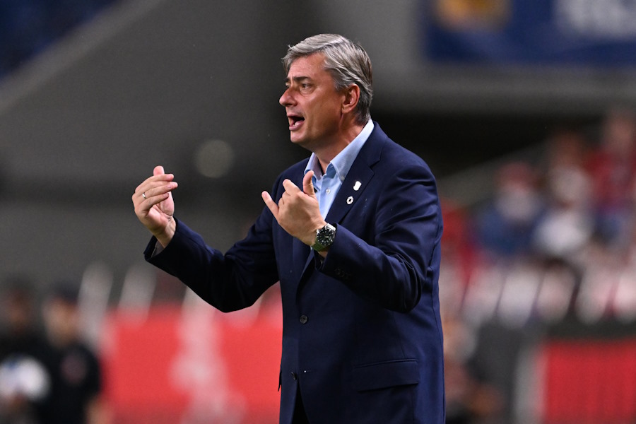 浦和のマチェイ・スコルジャ監督【写真:徳原隆元】