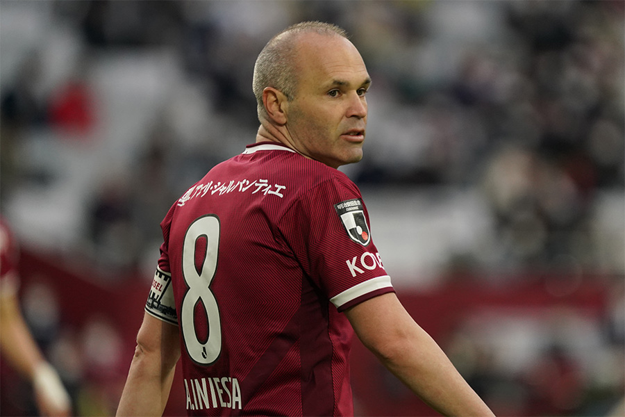 神戸でプレーするMFアンドレス・イニエスタ【写真：Getty Images】