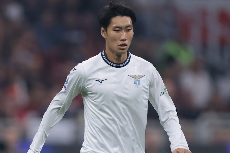 ラツィオでプレーする鎌田大地【写真：Getty Images】