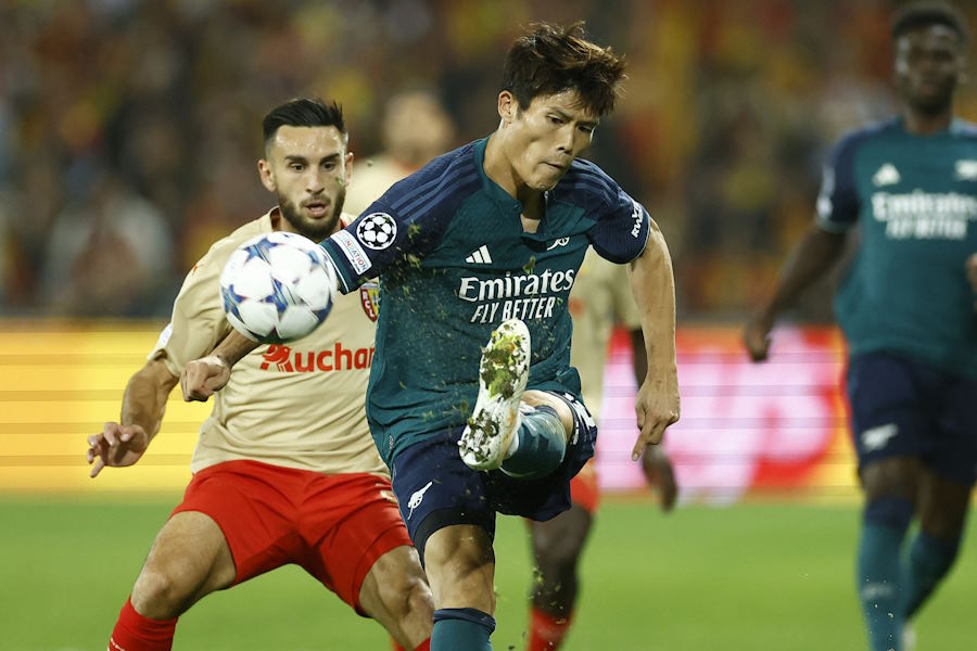 アーセナルでプレーする冨安健洋【写真：ロイター】