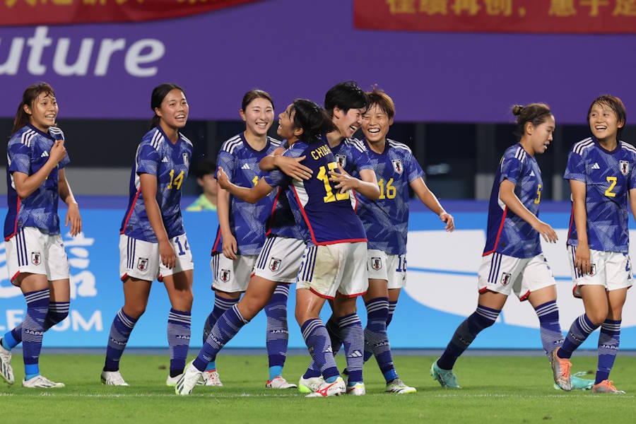 中国代表に勝利したなでしこジャパン【写真：Getty Images】