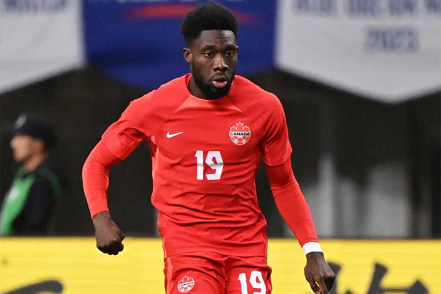 アルフォンソ・デイビスのオウンゴールに米メディアも注目【写真：Getty Images】