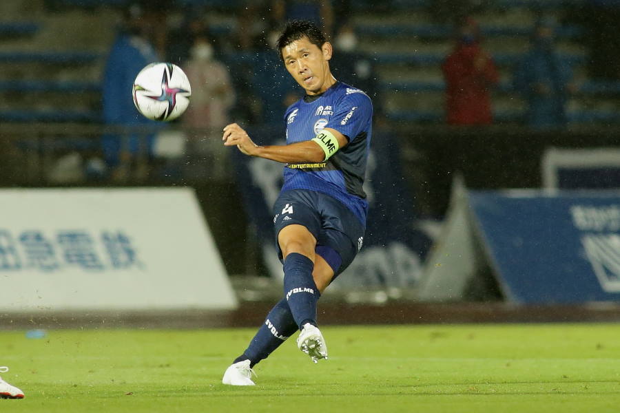 若手からも「積極的に学びたい」と貪欲に成長を追い求める【写真：ⓒFCMZ】