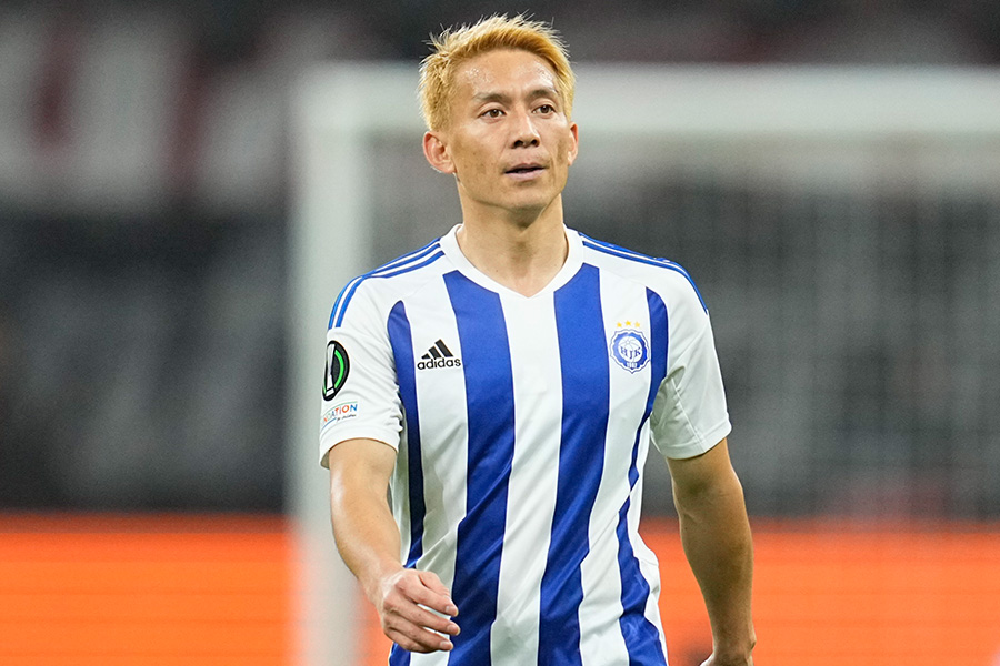 ヘルシンキでプレーする田中亜土夢【写真：Getty Images】