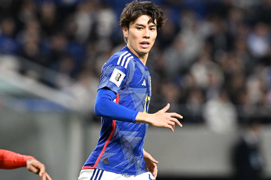 田中碧の縦パスに称賛の声【写真：徳原隆元】