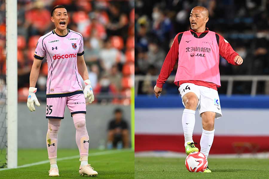 今季限りでともにスパイクを脱ぐ南雄太（左）と小野伸二【写真：(C)1998 N.O.ARDIJA & GettyImages】