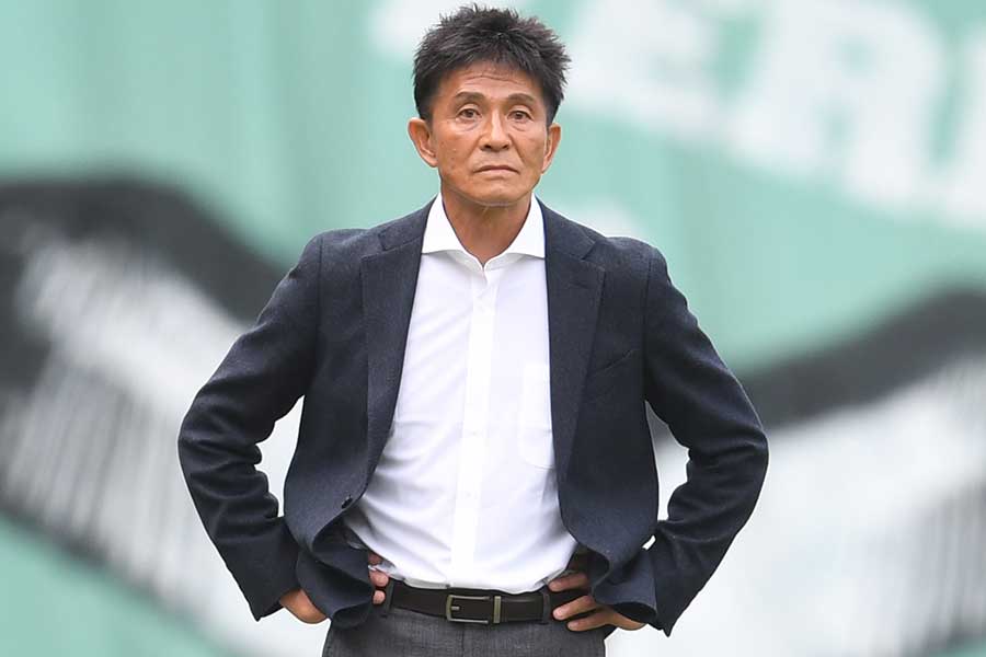 東京ヴェルディを率いる城福浩監督【写真:Getty Images】