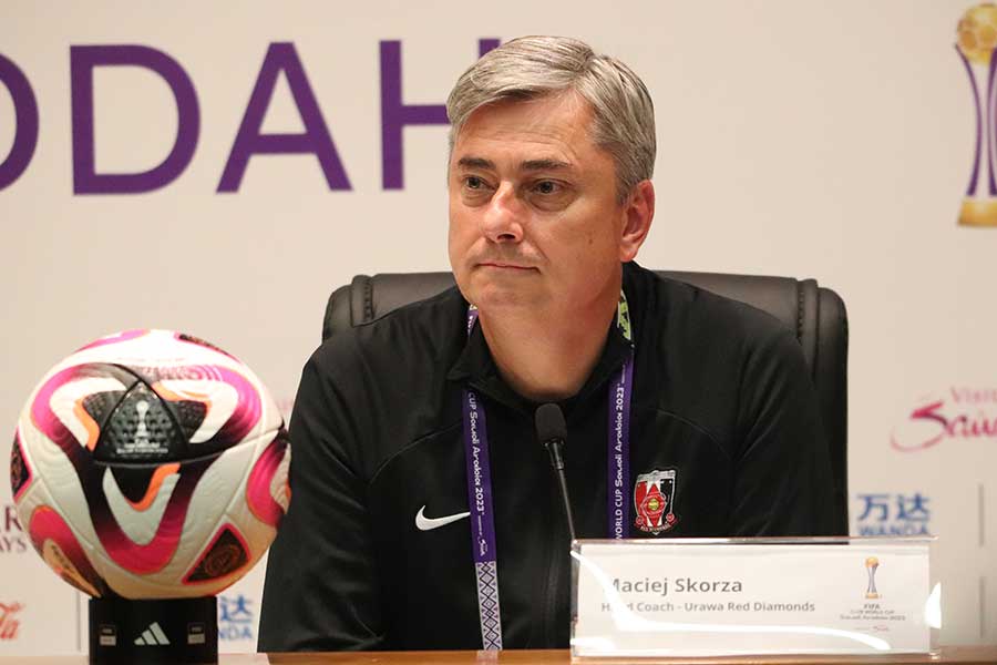 浦和のマチェイ・スコルジャ監督【写真：轡田哲朗】