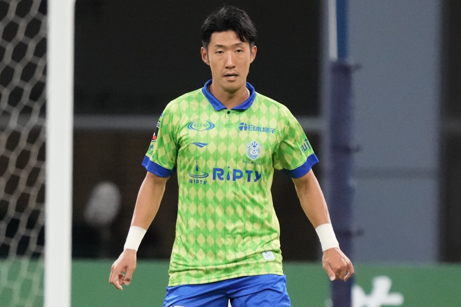 完全移籍となったキム・ミンテ【写真：Getty Images】