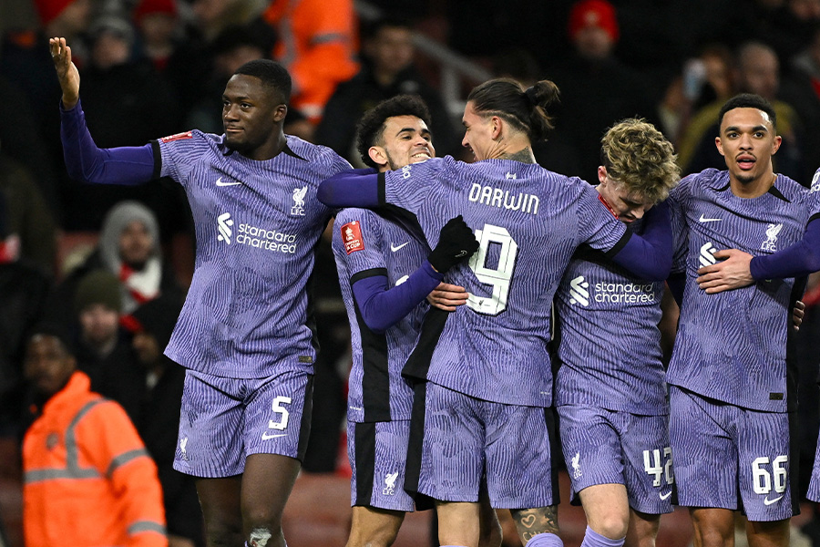 リバプールがアーセナルに2-0で勝利【写真:ロイター】