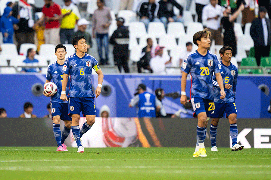 日本代表は前半に致命傷となる2失点【写真:Getty Images】