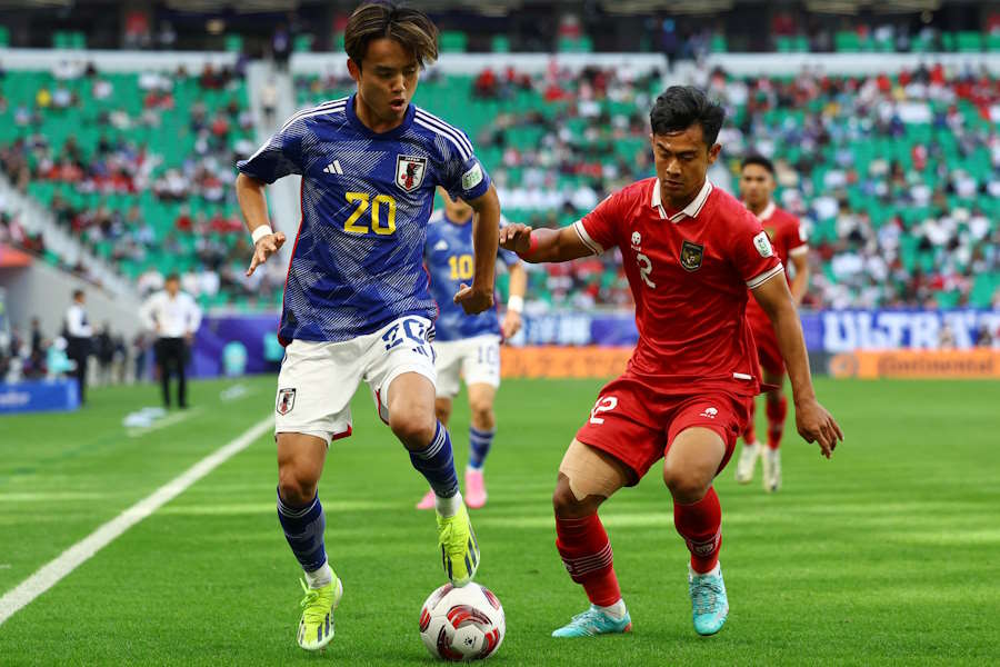 日本は前半のパス成功率88％を記録【写真：ロイター】