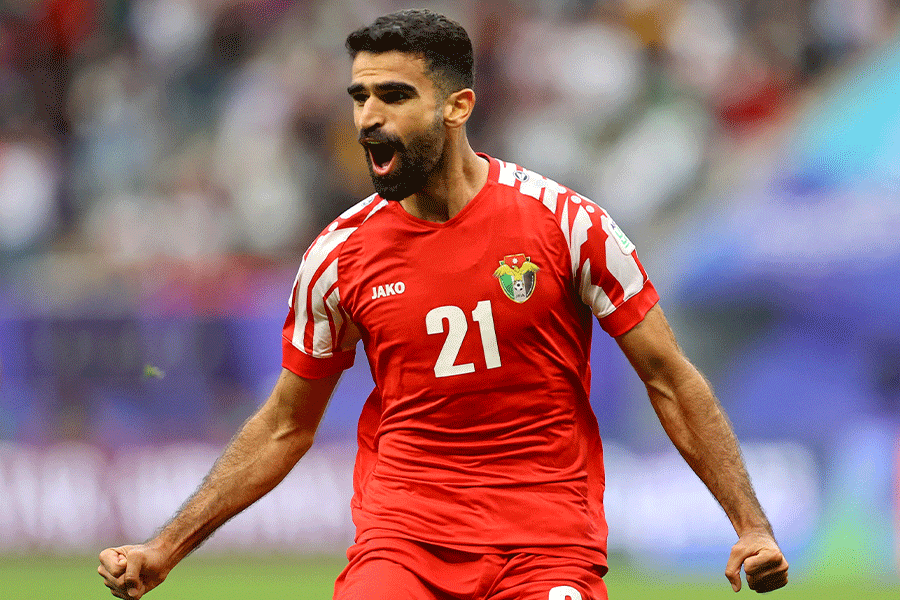 逆転ゴールを決めたニザル・アルラシュダン【写真：ロイター】