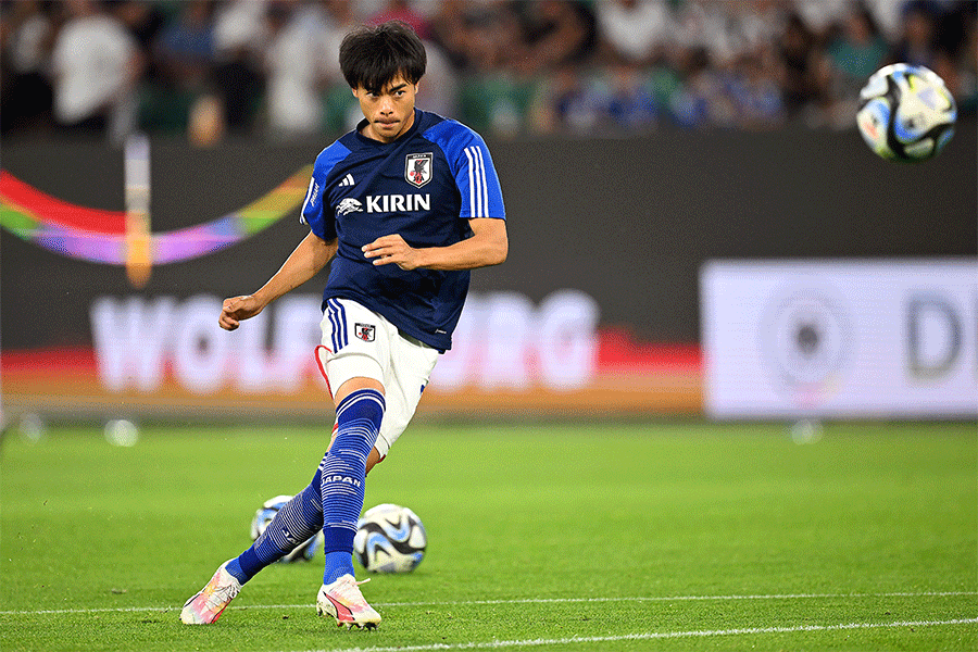 三笘薫がアジアカップ初出場【写真:Getty Images】