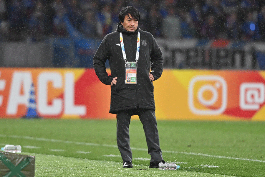 甲府の篠田善之監督【写真：2024 Asian Football Confederation (AFC)】