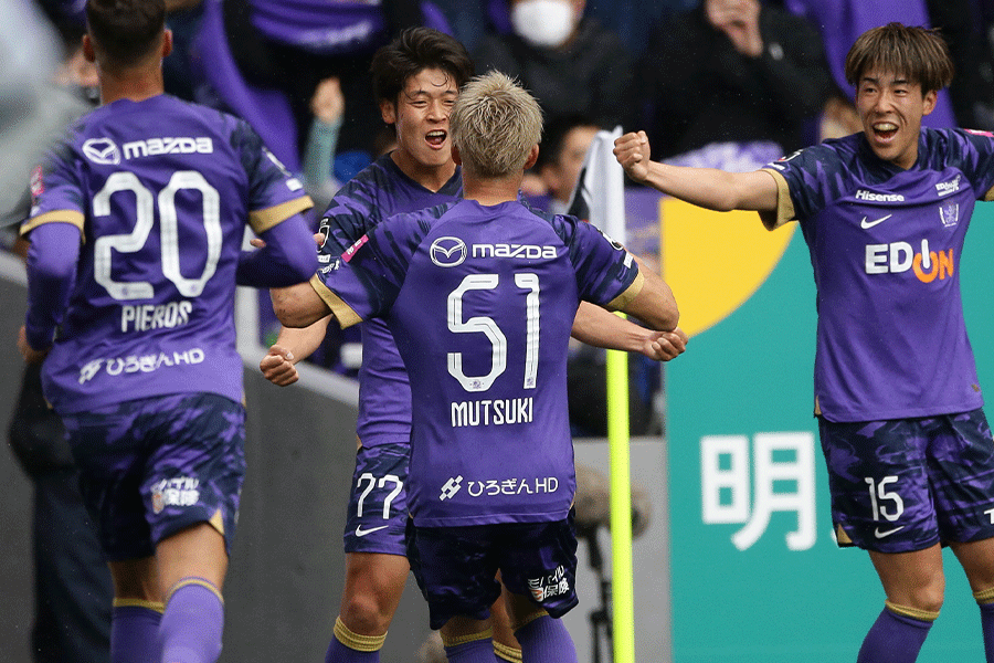 大橋祐紀の2ゴールで広島が開幕戦に勝利【写真:Getty Images】
