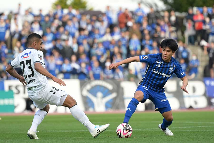 林幸多郎（右）とダワンの接触に代表OBが見解【写真：徳原隆元】