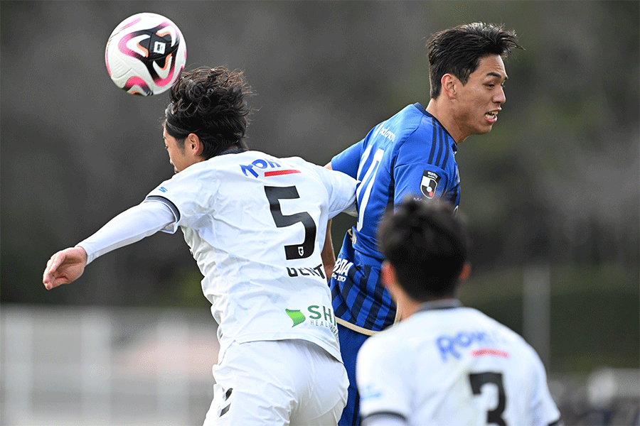 ロングスロー戦術は効果的?【写真:徳原隆元】