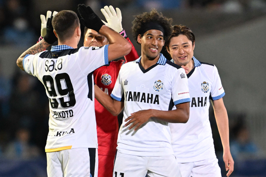 磐田が5ゴールを奪って勝利【写真：徳原隆元】