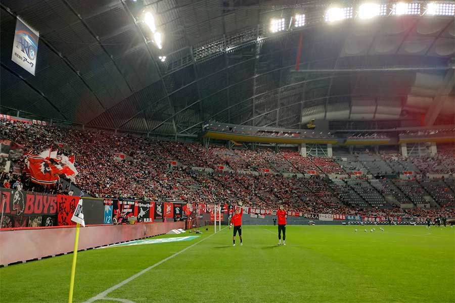 札幌ドームのピッチコンディションに日本代表OBも驚き【写真：(C) mm】