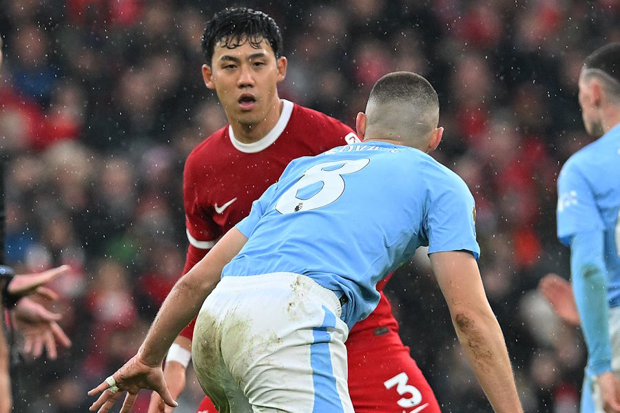 シティ戦に先発フル出場した遠藤航【写真：Getty Images】