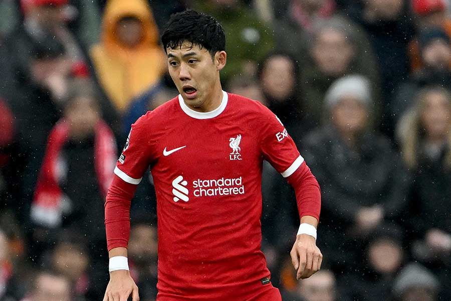 継承した遠藤航のチャントが話題【写真：Getty Images】