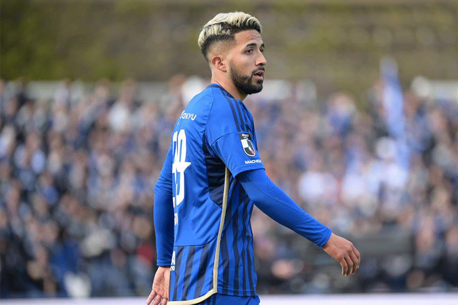 バスケス・バイロンが肉離れで戦線離脱【写真：(C) FCMZ】