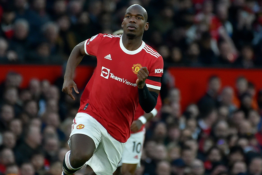 ユナイテッドでプレーするMFポール・ポグバ【写真：AP】