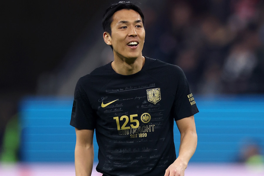 フランクフルトでプレーする長谷部誠【写真：Getty Images】