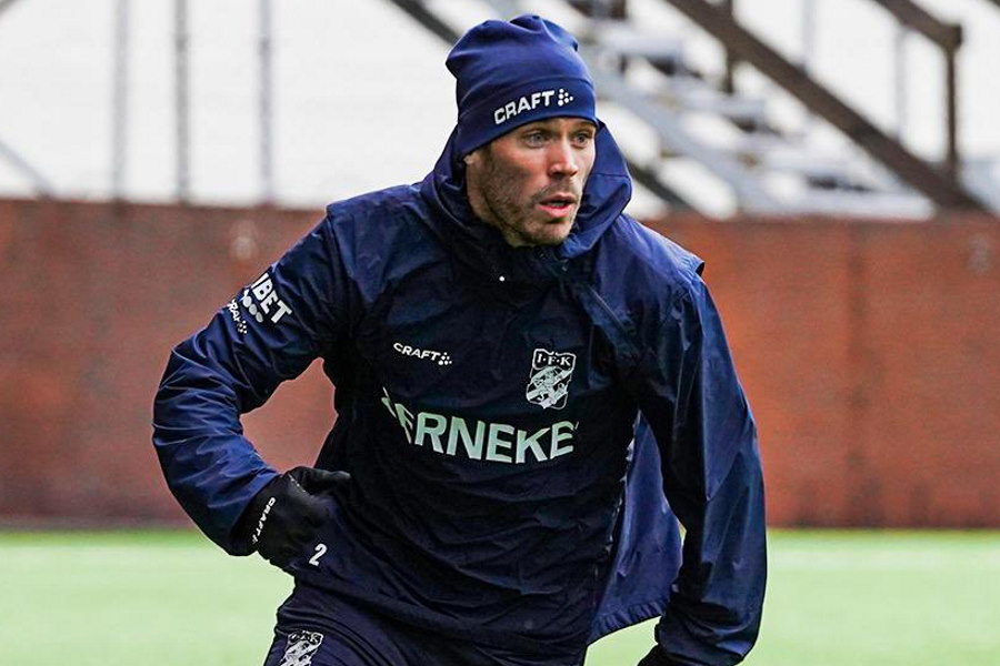 サロモンソンの日本愛はスウェーデンに帰国した今も強い【写真：本人提供／(C)IFK Göteborg】