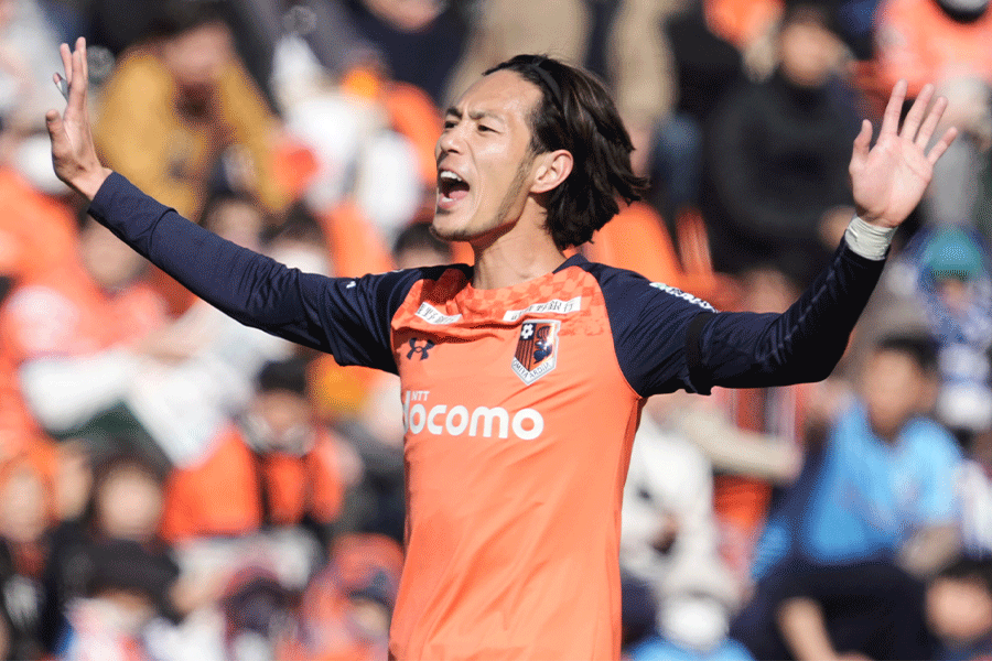 杉本健勇が前半だけで3ゴール演出【写真:Getty Images】