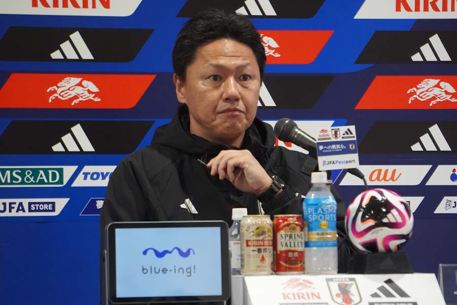 U-23日本代表の大岩監督【写真：FOOTBALL ZONE編集部】