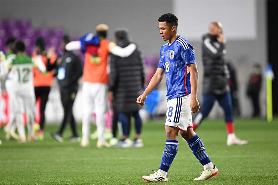 マリ戦に途中出場した藤田譲瑠チマ【写真：徳原隆元】