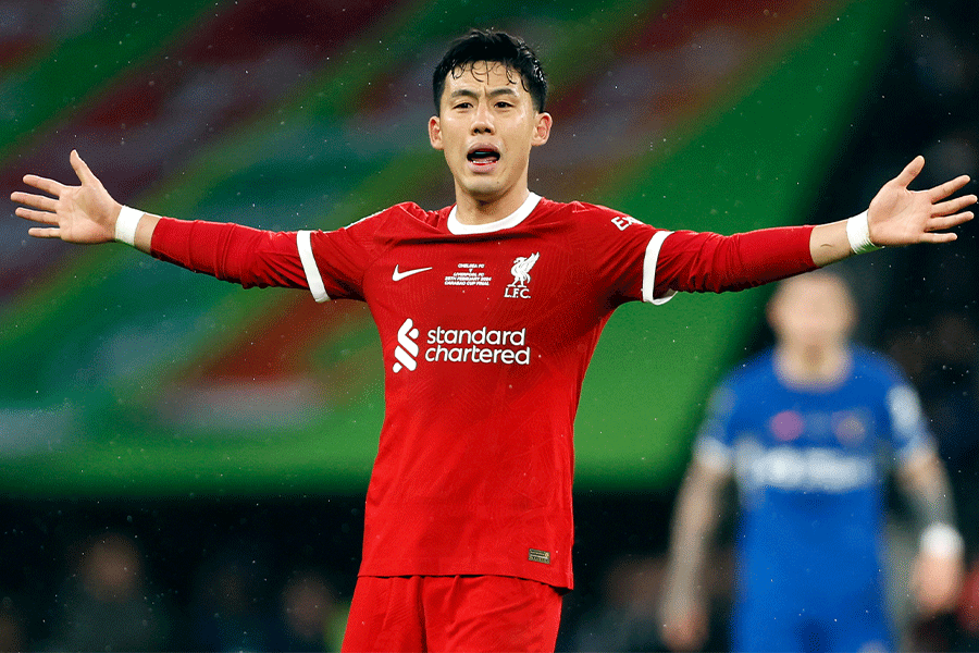 遠藤航の存在感は絶大だ【写真:Getty Images】