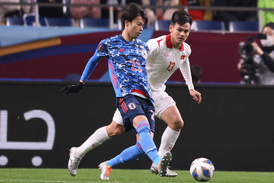 積極的にゴールに向かったMF三笘薫【写真：高橋 学】