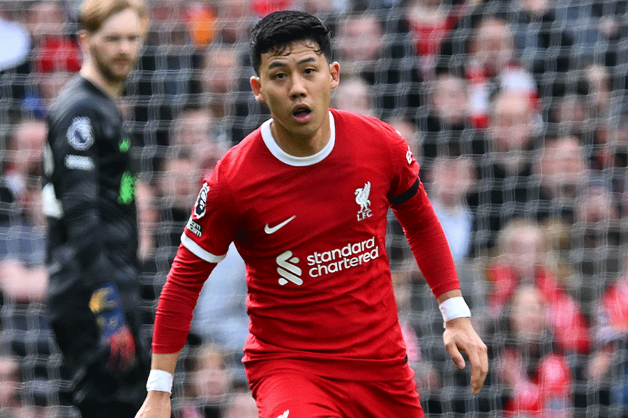 遠藤航がブライトン戦でフル出場【写真:Getty Images】