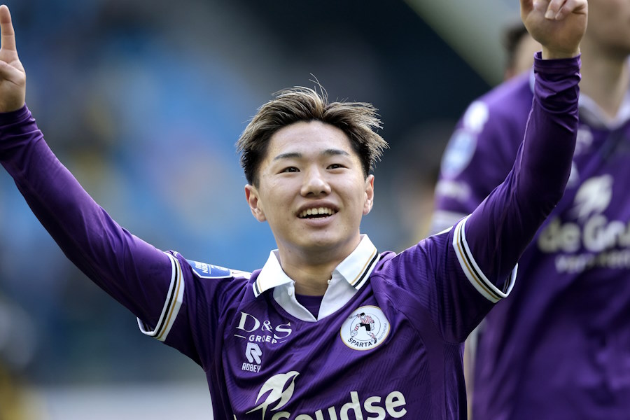 ゴールを決めたロッテルダムの三戸舜介【写真:Getty Images】
