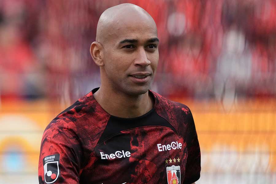 浦和のチアゴ・サンタナ【写真:Getty Images】