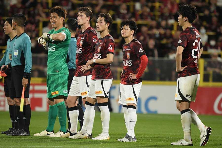 柏戦で攻撃が機能しなかった浦和【写真:Getty Images】