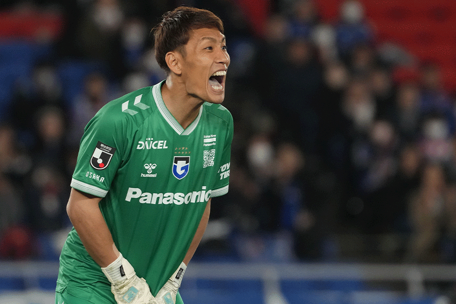 鳥栖戦に出場した一森純【写真:Getty Images】