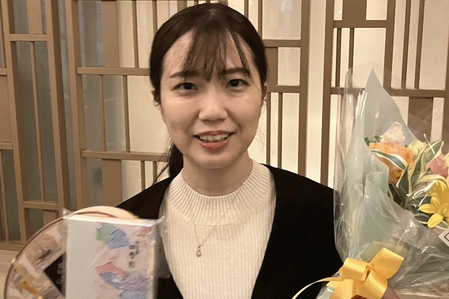 将棋プロの渡部愛さんのウエディングフォトに反響【写真はX(@nanu_ke)より】