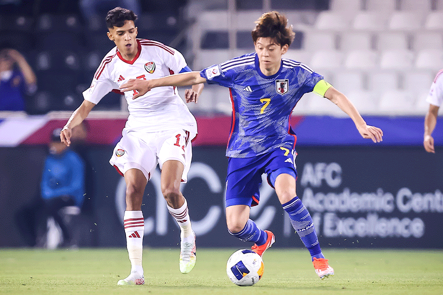 中盤で出場した山本理仁【写真:2024 Asian Football Confederation (AFC)】