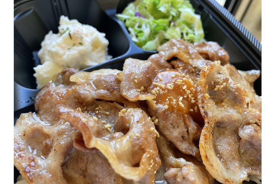 三ツ沢球技場の十勝豚丼【写真提供：横浜FC】